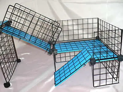 A cage ramp